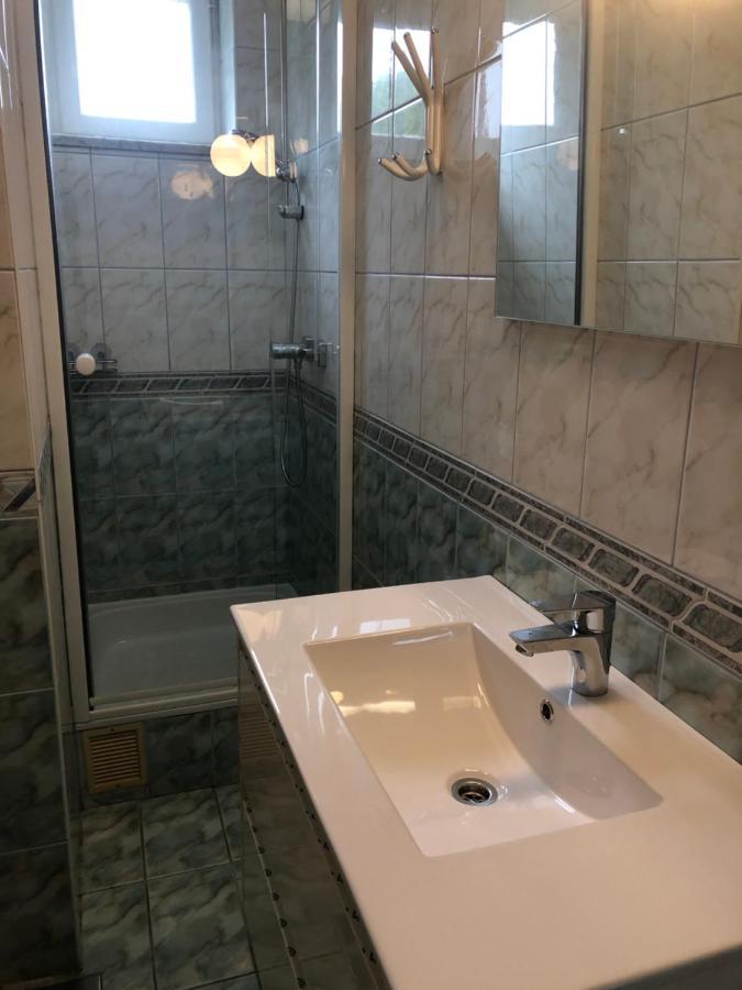 Pacsirta Apartman Lenti Buitenkant foto