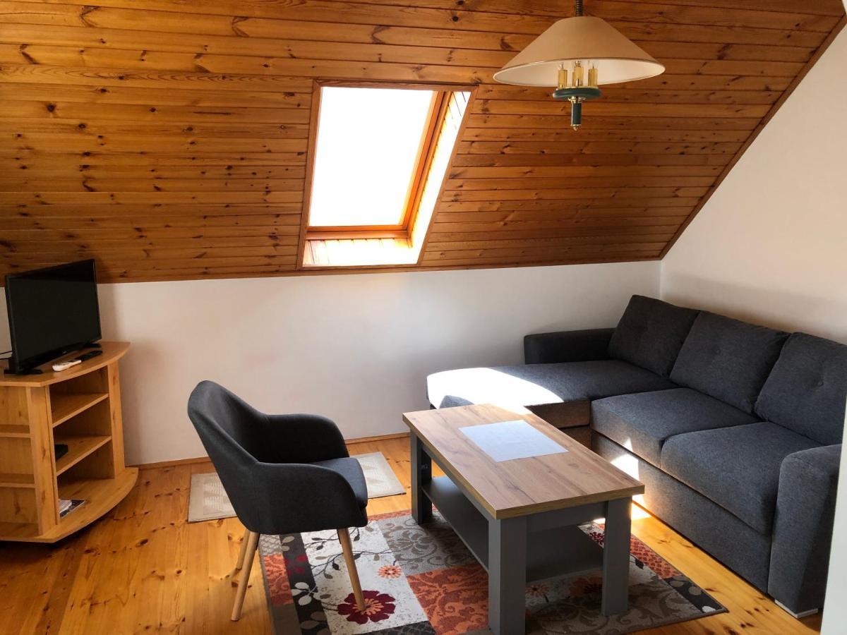 Pacsirta Apartman Lenti Buitenkant foto