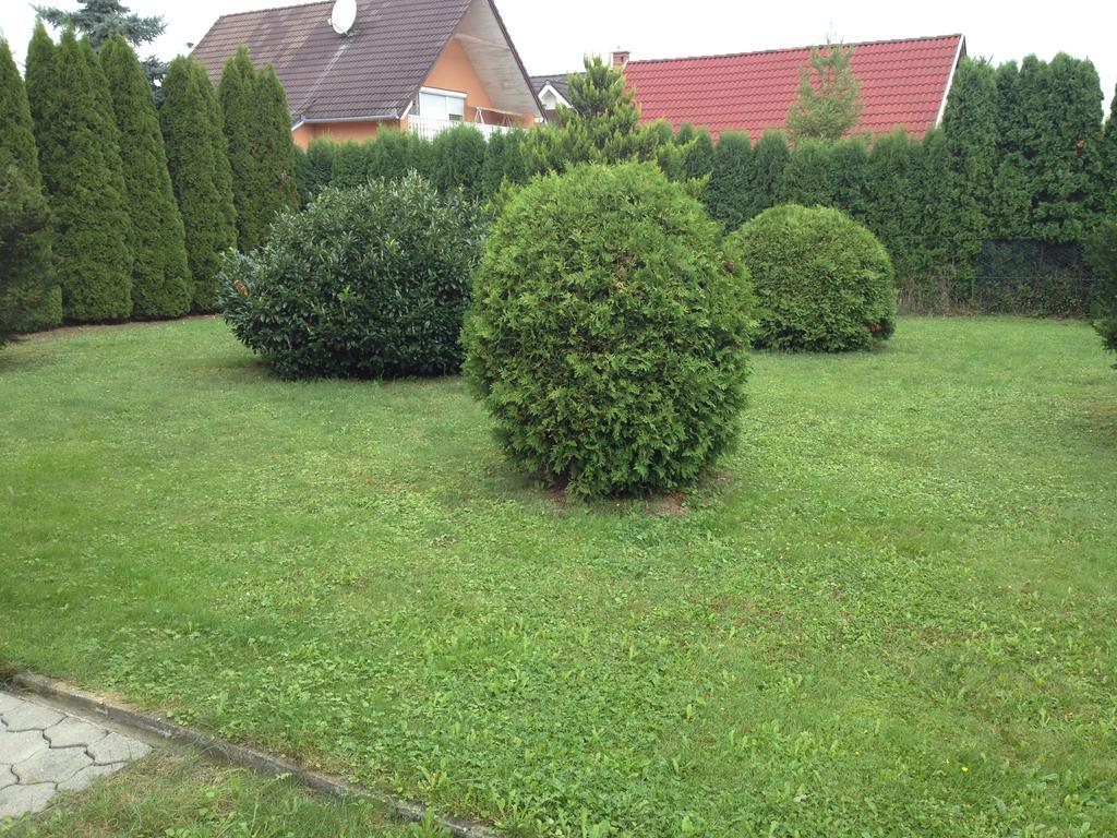 Pacsirta Apartman Lenti Buitenkant foto